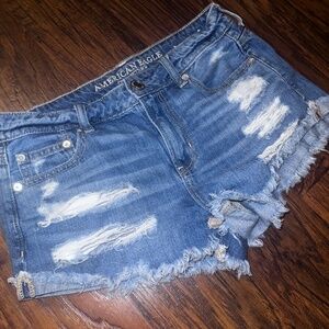 American Eagle "Tomgirl Shortie" Cut Offs, Size 4